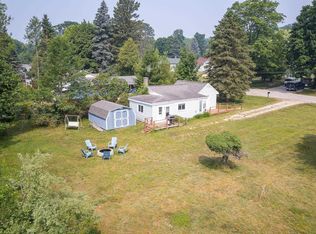932 Elm St, Frankfort, MI 49635
