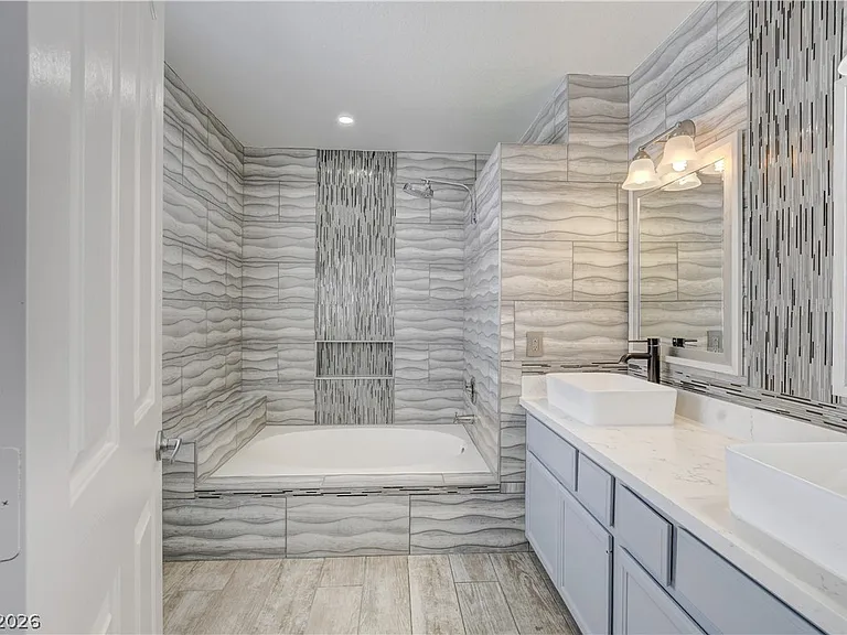 3557 Sedwick Dr — Photo 26