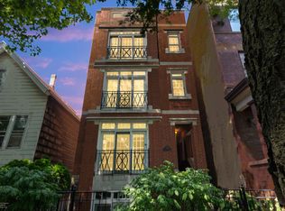 1424 W School St, Chicago, IL 60657