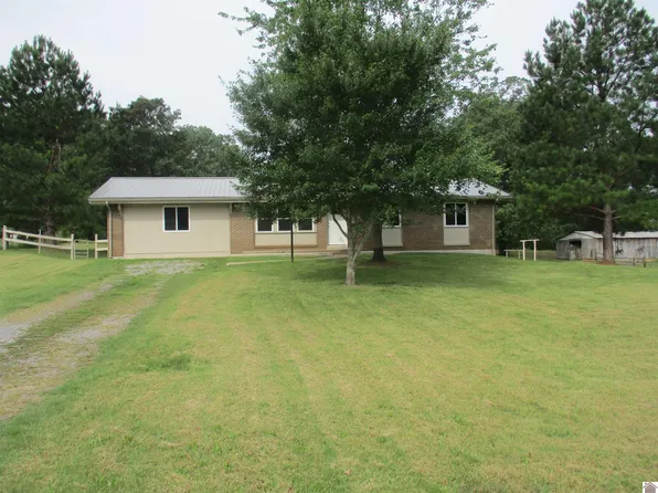 93 Herndon Cir, Cadiz, KY 42211