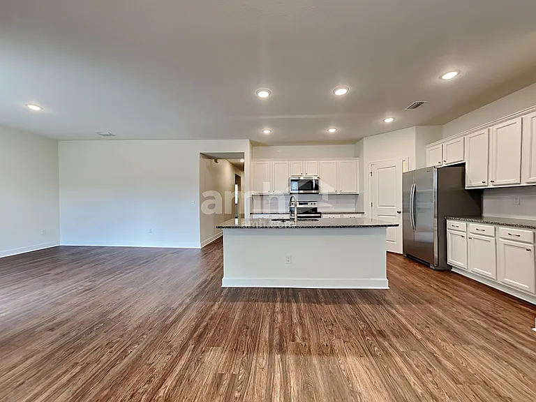 1096 Winter Stone St — Photo 9
