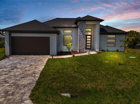 9402 Arrid Cir, Port Charlotte, FL 33981