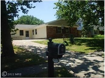 2nd image of 13223 Pearsall Ln