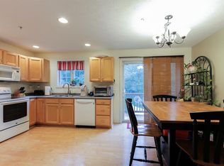 53 Crown Point Dr, Dover, NH 03820