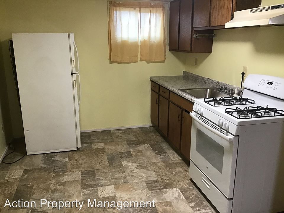 2nd image of 1416 W 3rd St APT 4
