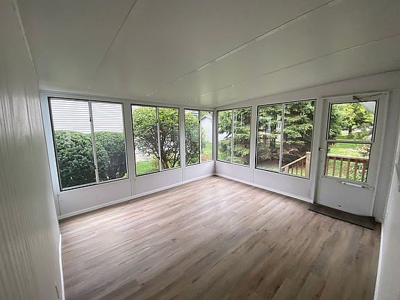 All season room