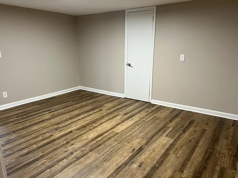 209 Willow Ln #2 — Photo 9