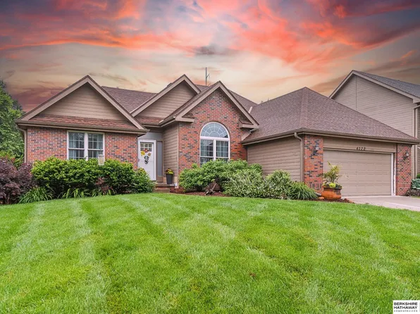 4322 N 143rd St, Omaha, NE 68164