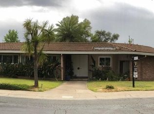 1542 Barnett Cir, Carmichael, CA 95608