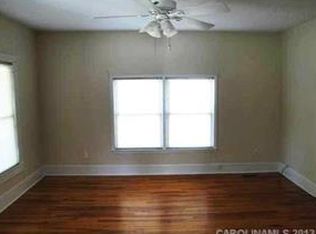 307 Adrian St, Mount Holly, NC 28120