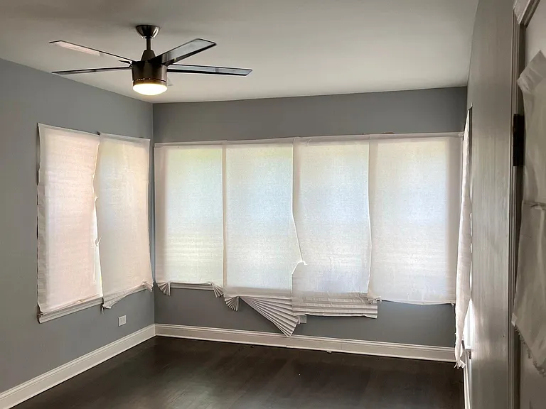 7704 S Laflin St #2 — Photo 10