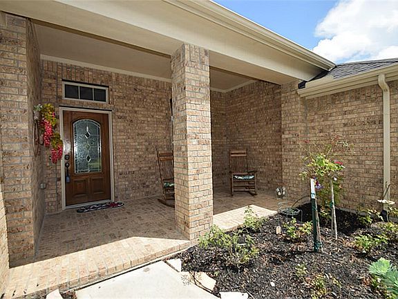 3rd image of 28422 Stonestead Dr