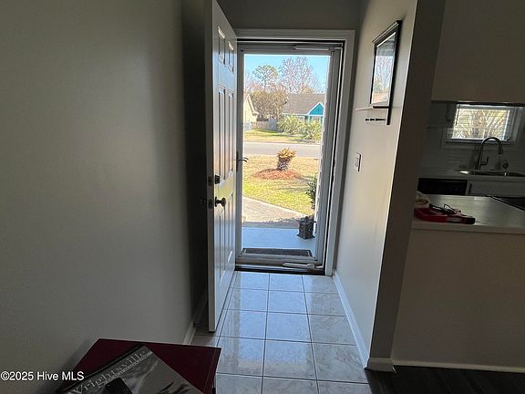 3rd image of 4008 Fawn Creek Drive