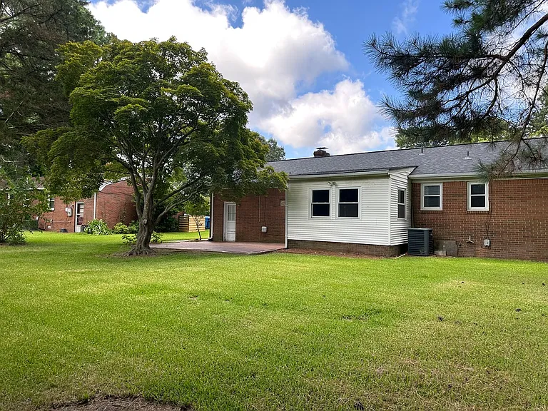 1408 Dermott Ave — Photo 31