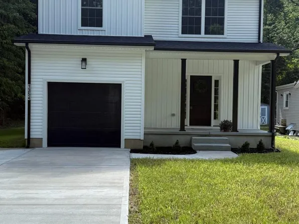 1354 College Rd, Dover, DE 19904