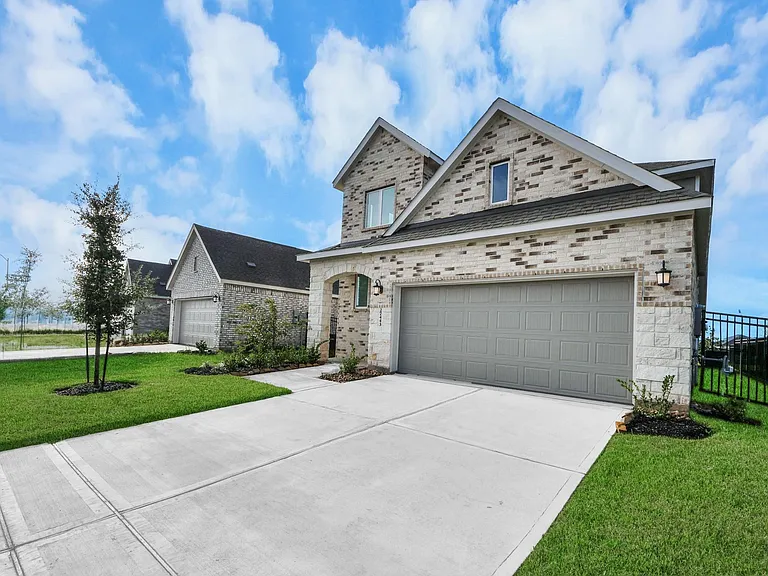 27443 Sunterra Village Dr — Photo 5