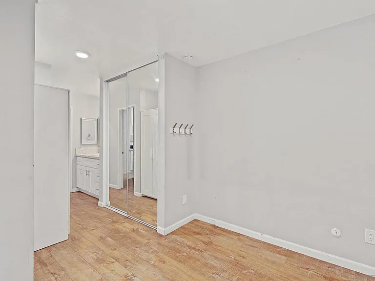 1621 Hotel Cir S #E130 — Photo 6