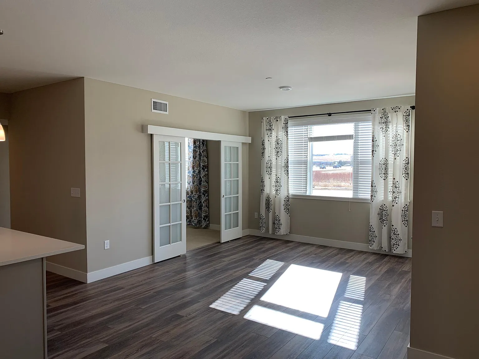 230 S Cherrywood Dr — Photo 4