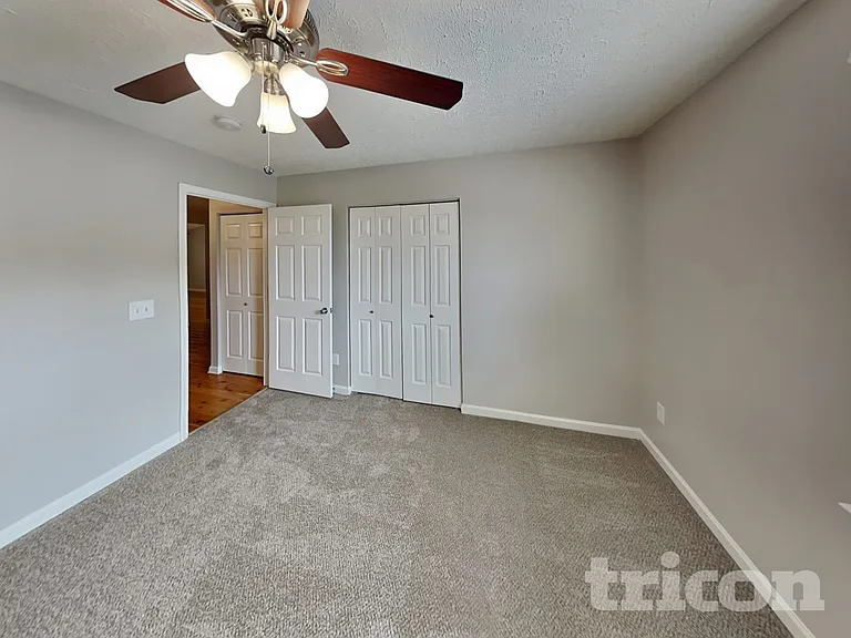 119 Bradford Cir — Photo 13