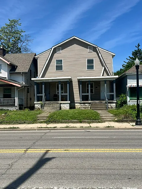 1841 Cleveland Ave