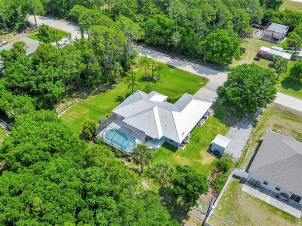 8145 95th Ct, Vero Beach, FL 32967