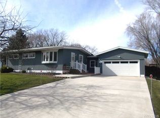 1482 Buffalo St, Silver Creek, NY 14136