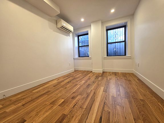 5th image of 126 W 123rd St #B