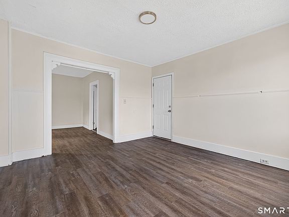 4th image of 27 Beacon St #3