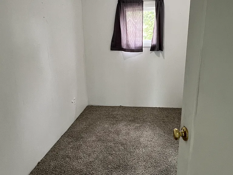 223 E Dayton St #2 — Photo 6