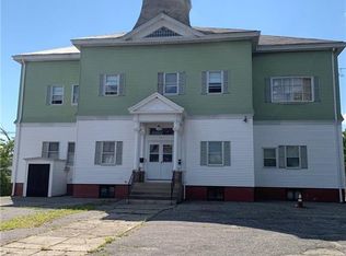 181 Glenbridge Ave, Providence, RI 02909