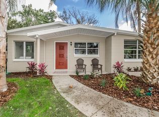 9311 N Oakleaf Ave, Tampa, FL 33612