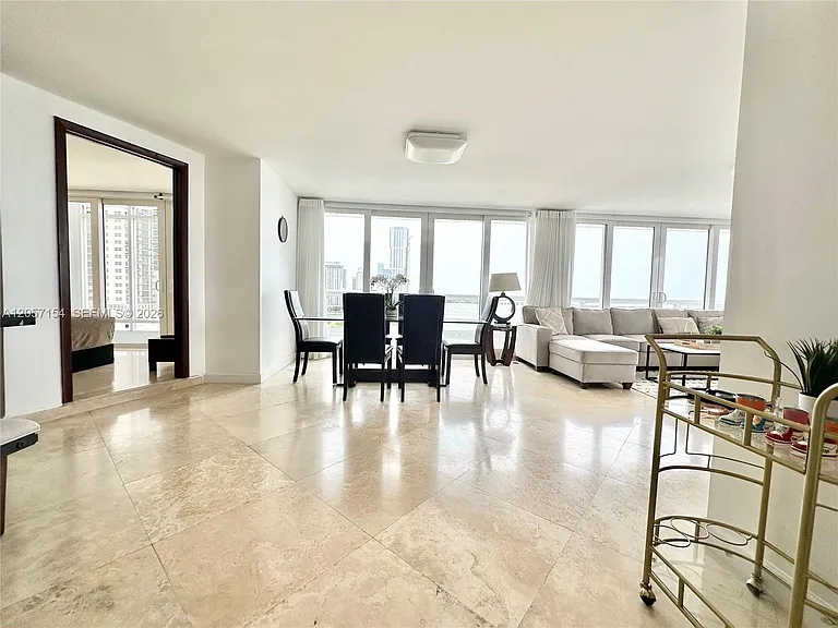 1717 N Bayshore Dr #A-1534 — Photo 6