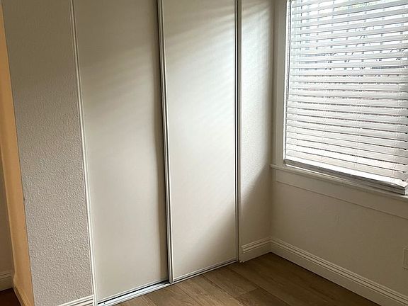 5th image of 227-229 E 78th St #227-1/2