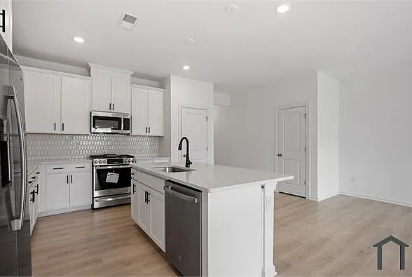 2714 Sammish Way — Photo 8