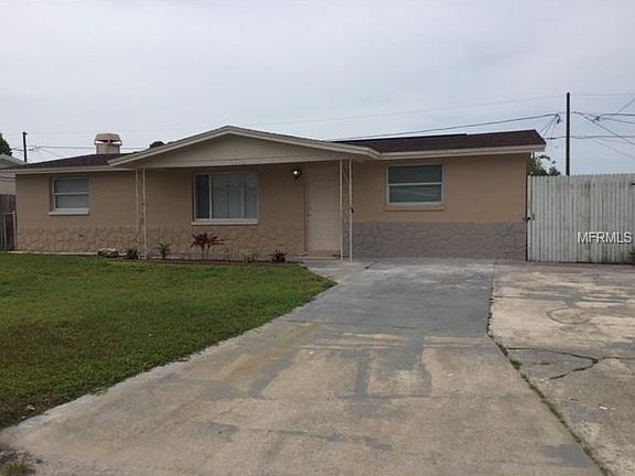 2nd image of 3742 Elmwood Dr