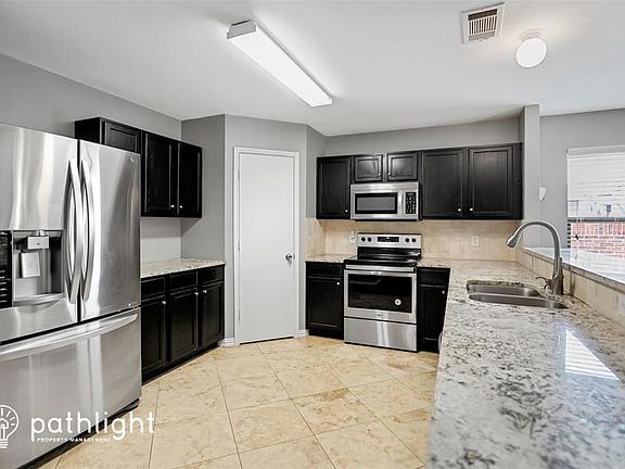 5th image of 5804 Crestview Dr