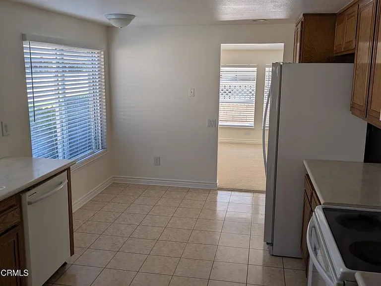 34010 Village 34 — Photo 12