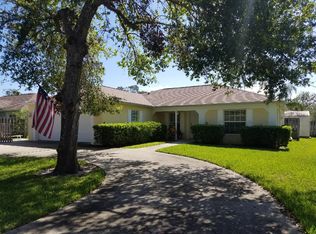200 Hernandez Ave, Ormond Beach, FL 32174