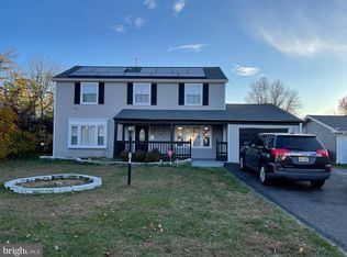 64 Parish Ln, Willingboro, NJ 08046