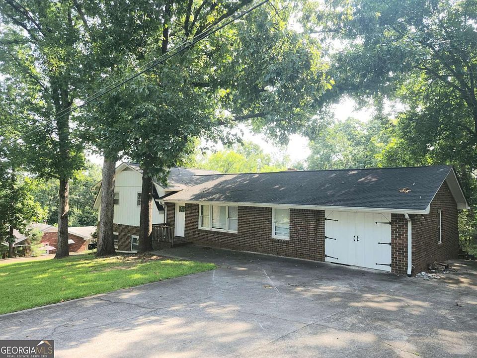 2nd image of 49 Cliffbrink Dr SE