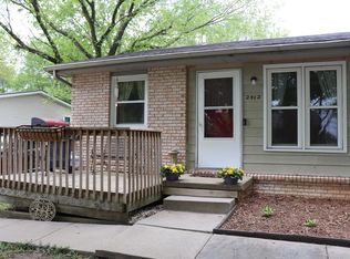 2412 SE 17th St, Des Moines, IA 50320