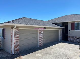101-105 London Ct, San Bruno, CA 94066