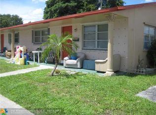 5828 W Park Rd, Hollywood, FL 33021
