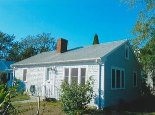 4 Linden St, Hyannis, MA 02601