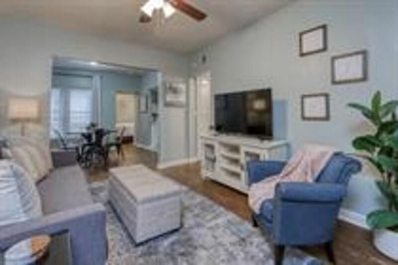 1st image of 22 W 34th St #2E