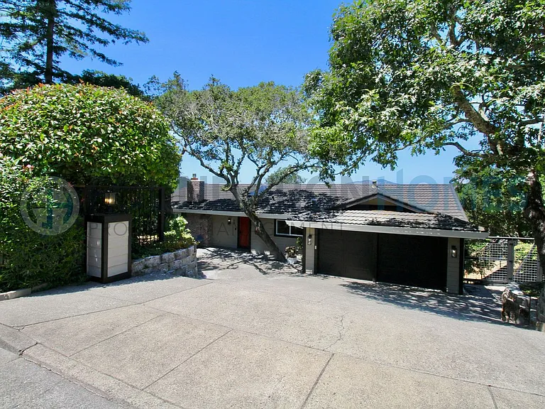 99 Carnoustie Hts — Photo 43