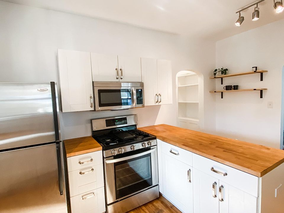1st image of 3110 Fremont Ave S APT 2