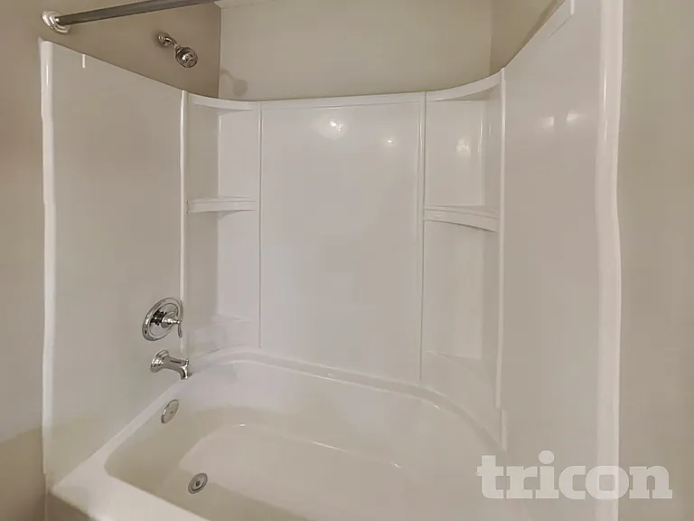 1348 Creekside Dr — Photo 15