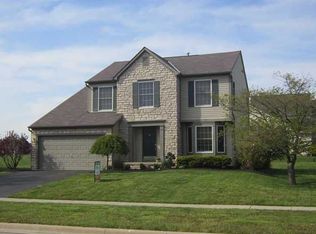 2741 Griffin Dr, Lewis Center, OH 43035