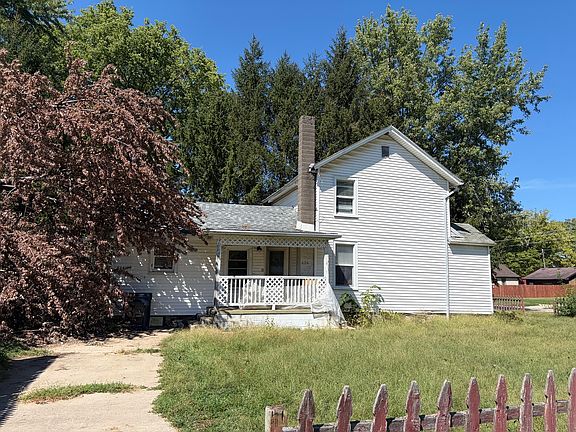 2nd image of 624 S Water St